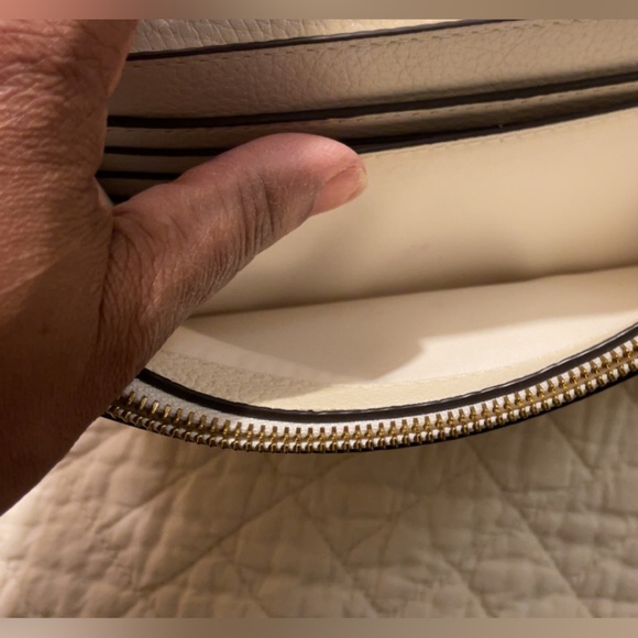 Tory Burch off white Crossbody Bag - Picture 7 of 8
